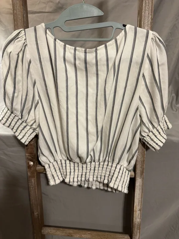 Black and white striped blouse - Image 2