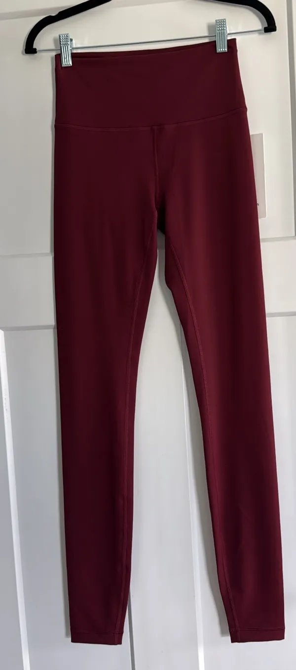 Lululemon Size 6 Wunder Train HR 31” Leggings - Image 3