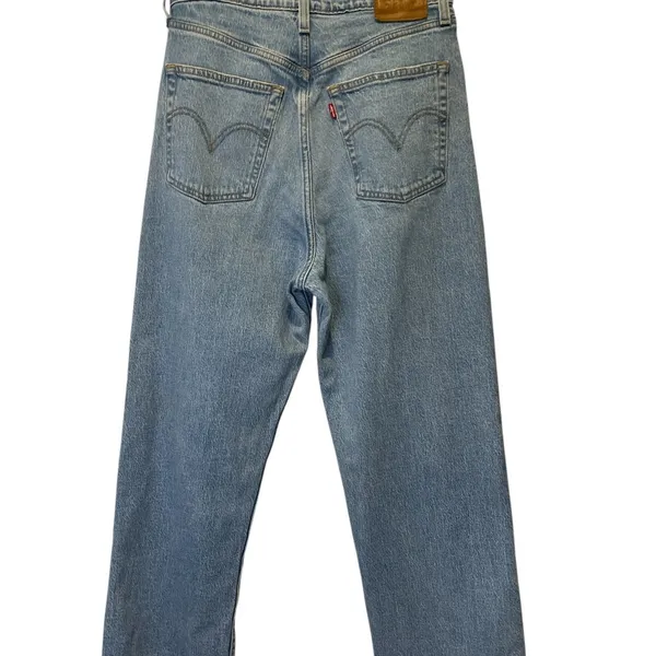 Levi’s Ribcage Straight Ankle Distressed Light Blue Jeans size 30 - Image 3