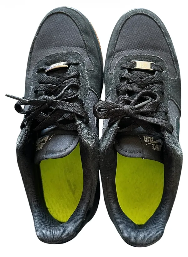 Women’s Nike Black Suede 2014 Air Force 1 Gum Soles Size 9 - Image 4