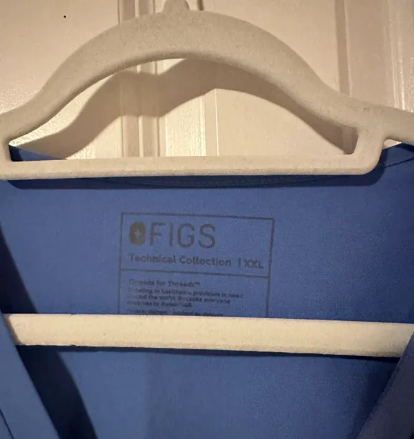 FIGS Scrub Top - Image 3