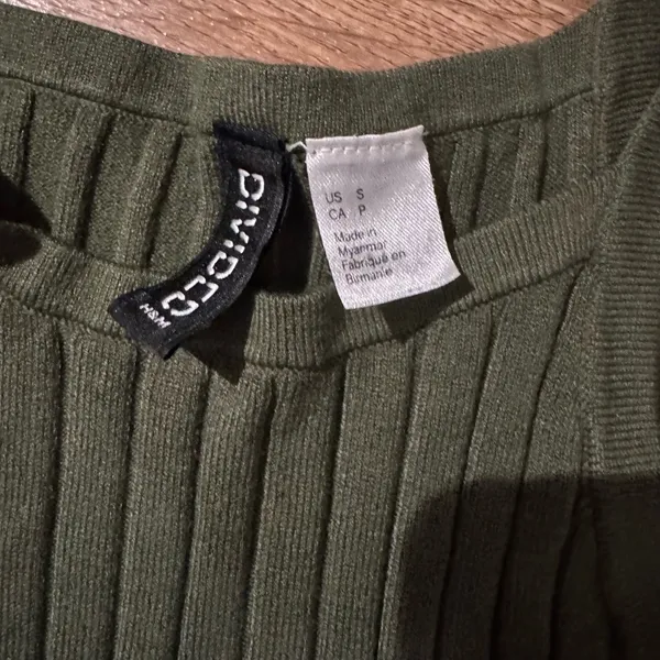 DIVIDED H&M Tank‎ Top - Image 3