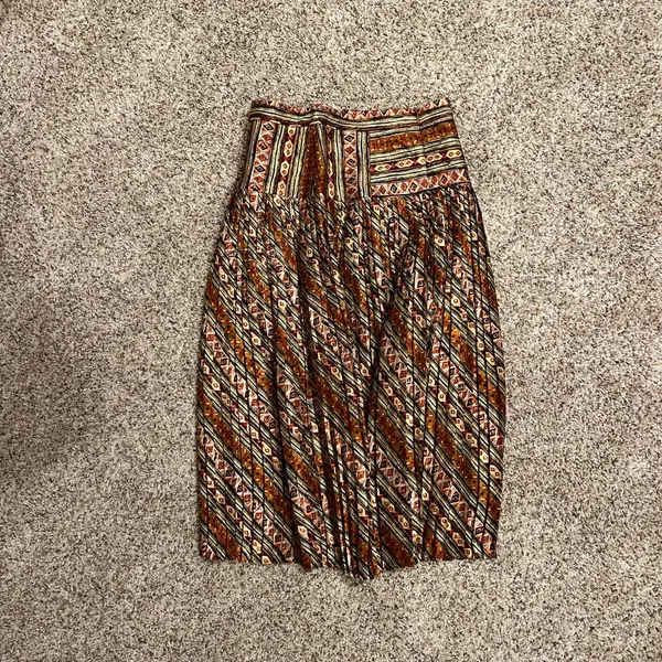 Fall Color Pleated Skirt Orange Size 0 - Image 2