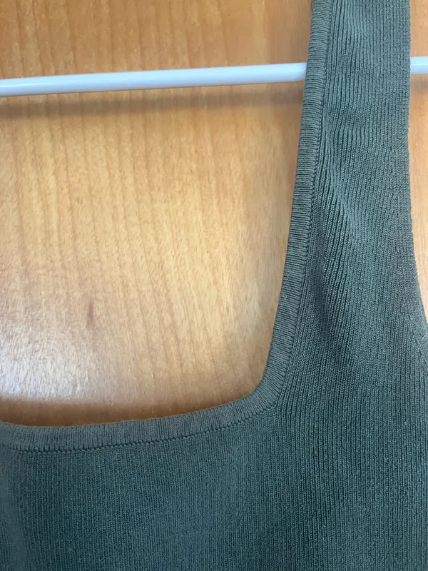 Leith Tank Top - Image 3