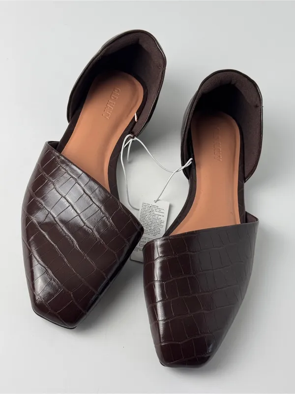 Old Navy Deep Brown Croc-Embossed Square-Toe d'ORsay Women’s Flats Size 8 - Image 2
