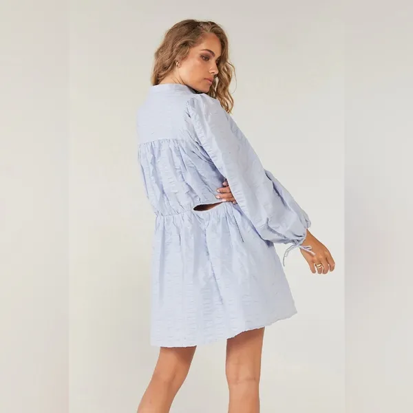 SOVERE Vive Cut Out Smock Dress - Powder Blue Size Small NWT - Image 6