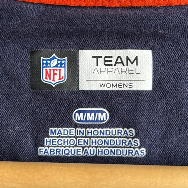 NFL Team Apparel Bears‎ Women's Graphic Tee Shirt Size Medium - Image 6