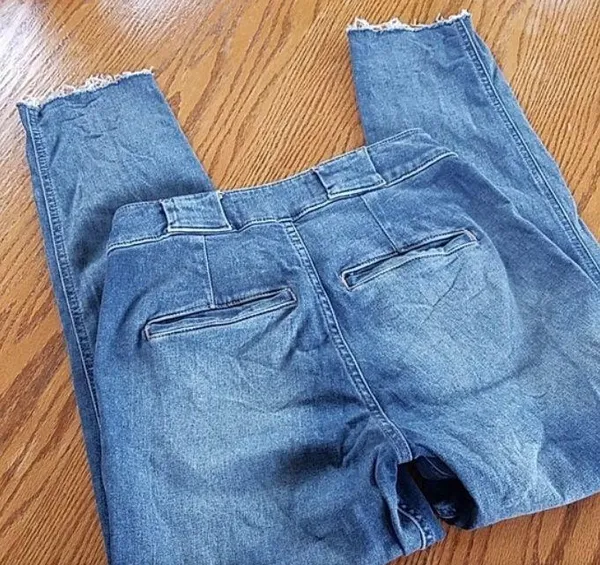 Hollister High Rise Jean - Image 4