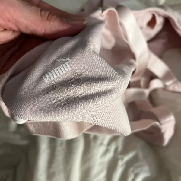 Puma 2X light pink criss cross sports bra - Image 3