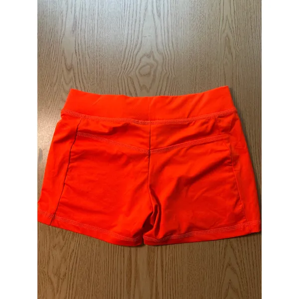 b86 Women’s Hooters girl uniform shorts & Dark Brown Pouch size U-small - Image 4
