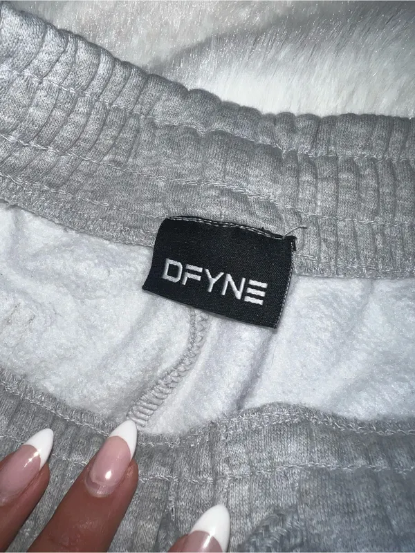 Dfyne grey sweatshorts - Image 3