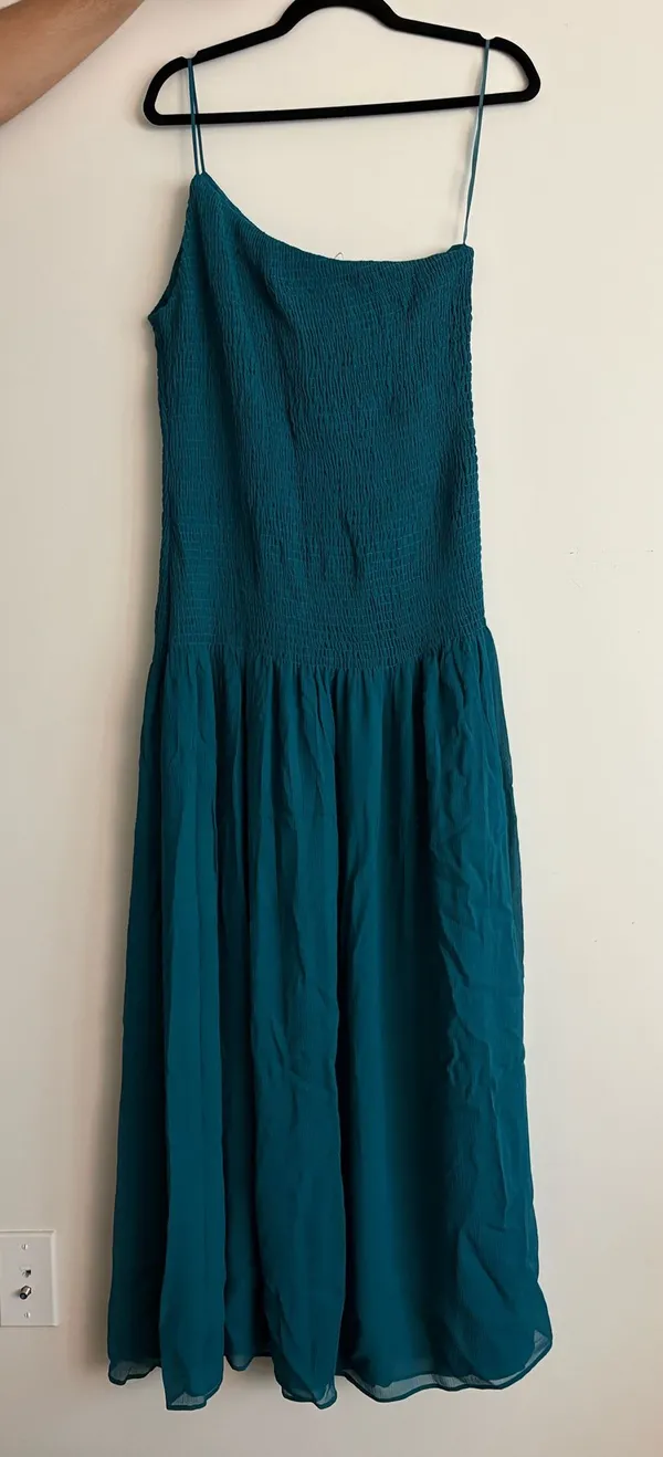 Asymmetrical Dress With Gathered Body - Image 3