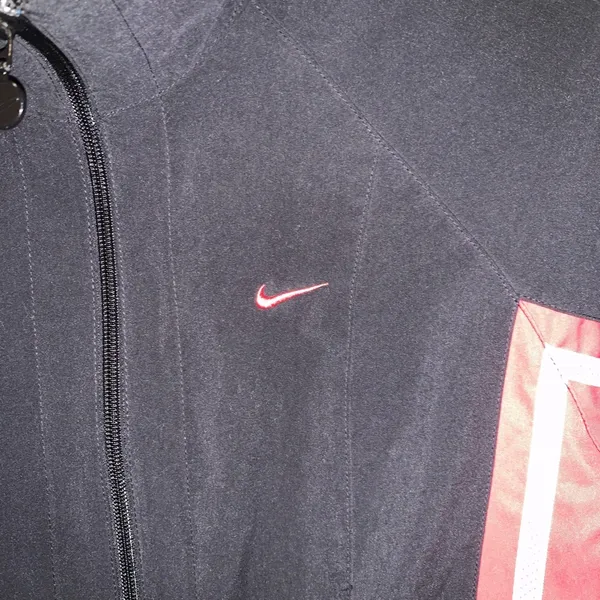 Vintage Nike black & pink jacket - Image 3