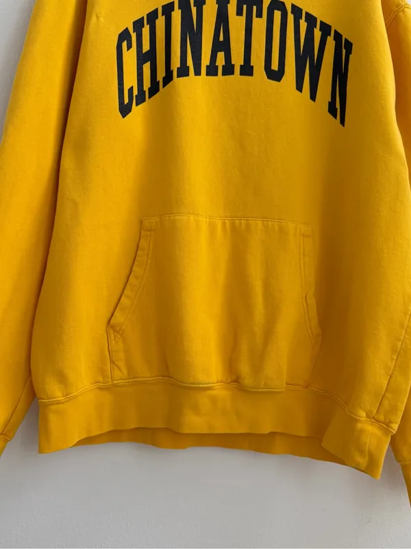 Market Studios Chinatown Yellow Off-the-Shoulder Graphic Sweatshirt Pullover Siz - Image 7