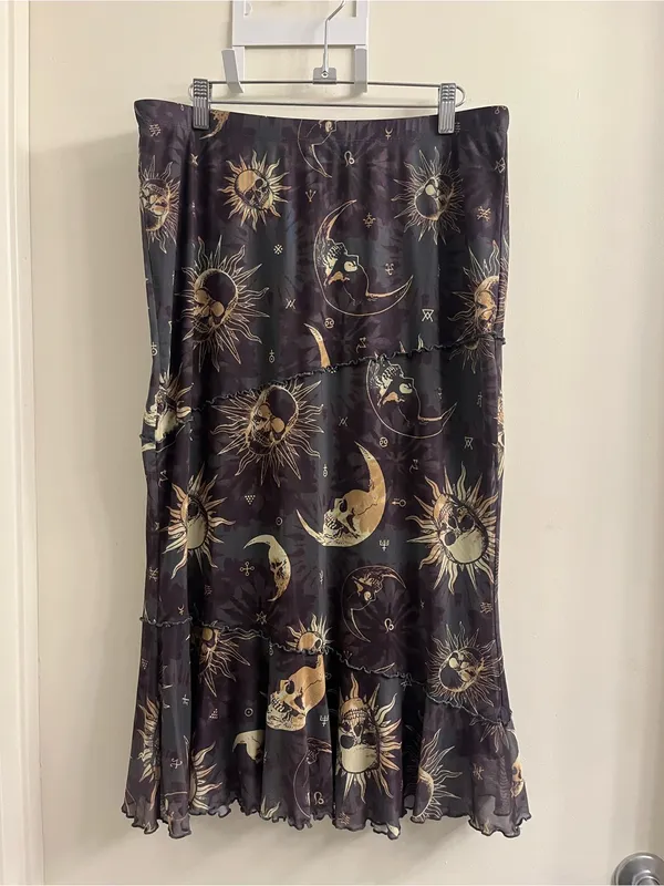 Cosmic Aura Hot Topic Celestial Skull Midi Skirt XL - Image 2