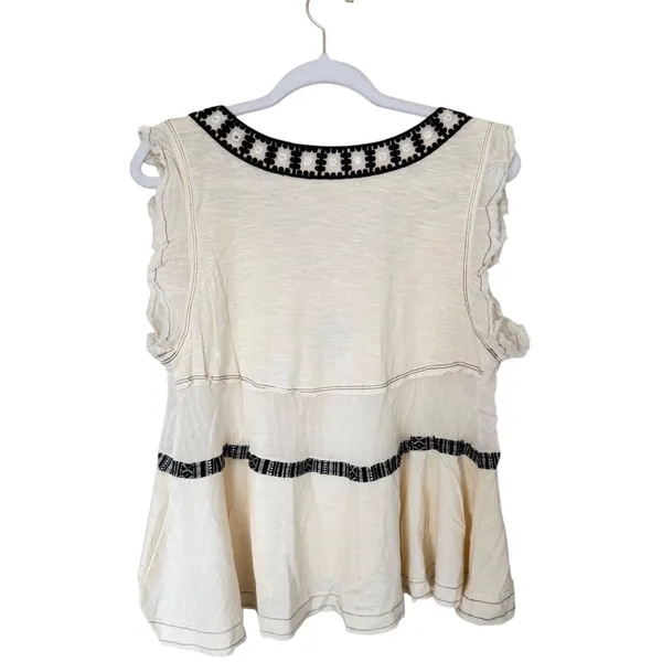 Free People Ecru Combo Embroidered V-Neck Tiered Boho Top Size Extra Small NEW - Image 4