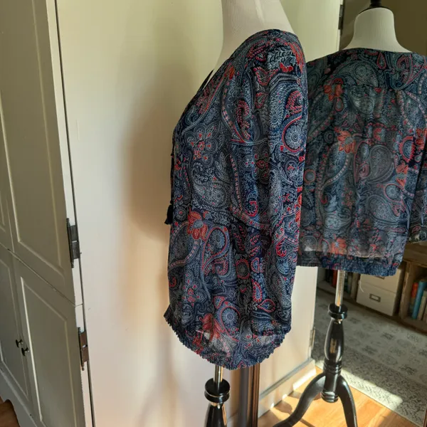 Large Blue Paisley Top - Image 3