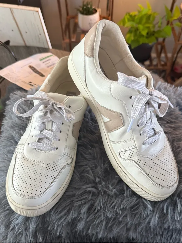 MIA Size 9M Krew Court White and Cement (Tan) Low-Top Leather Sneakers - Image 7