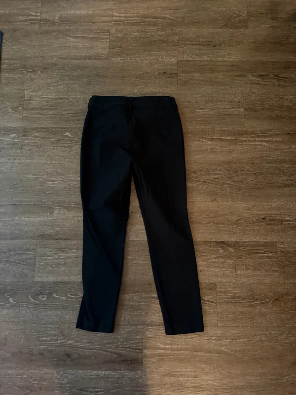 Old Navy Black Pixie Pants High-Rise - Image 2