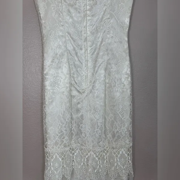 Loralie Original Vintage 90’s Off The Shoulder Lace Wedding Dress White size 4 - Image 8