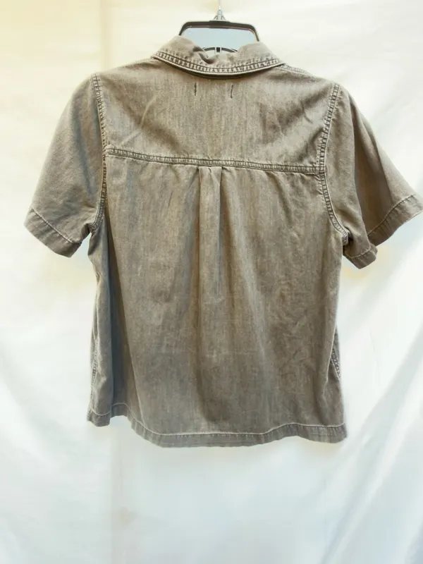 Madewell Denim Short-Sleeve Button-Up Shirt in Lunar Wash Size Medium - Image 11