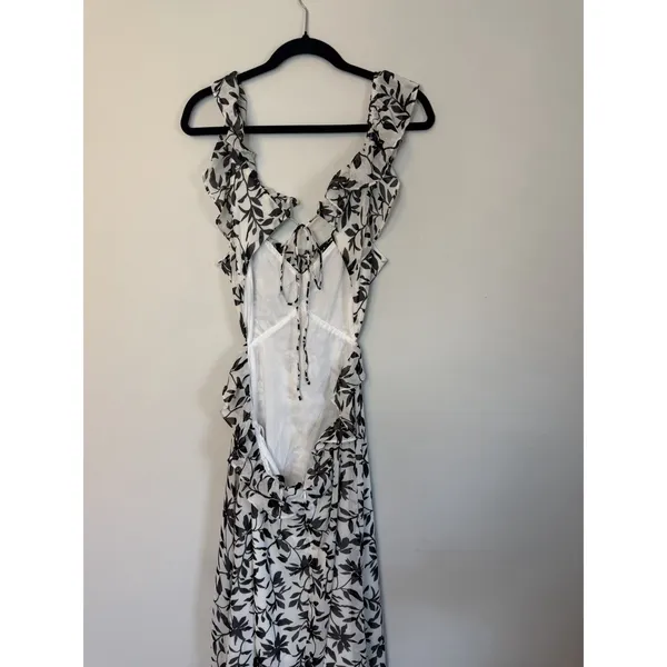 Petal & Pup Rory Floral Ruffle Detail Open Back Maxi Dress XL NEW - Image 16