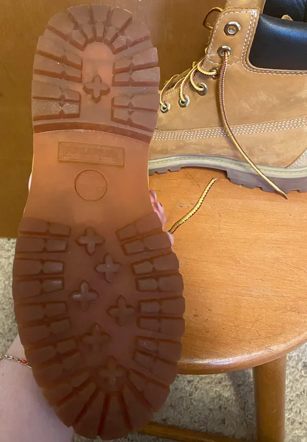 Boots - Image 5