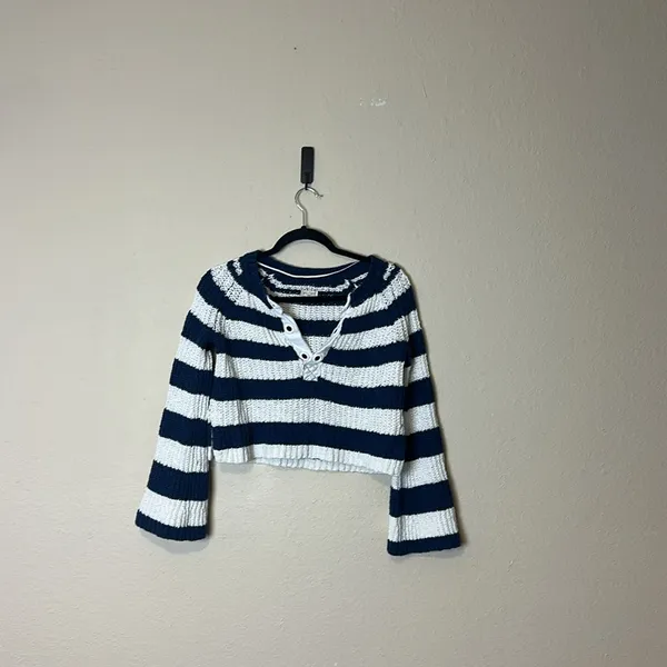 Anthropologie Pilcro Sweater Women's Navy Ivory Stripes‎ Cotton Knit Bell-Sleeve Size XS - Image 4