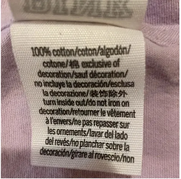Pink Victoria Secret light purple t- shirt size small - Image 4