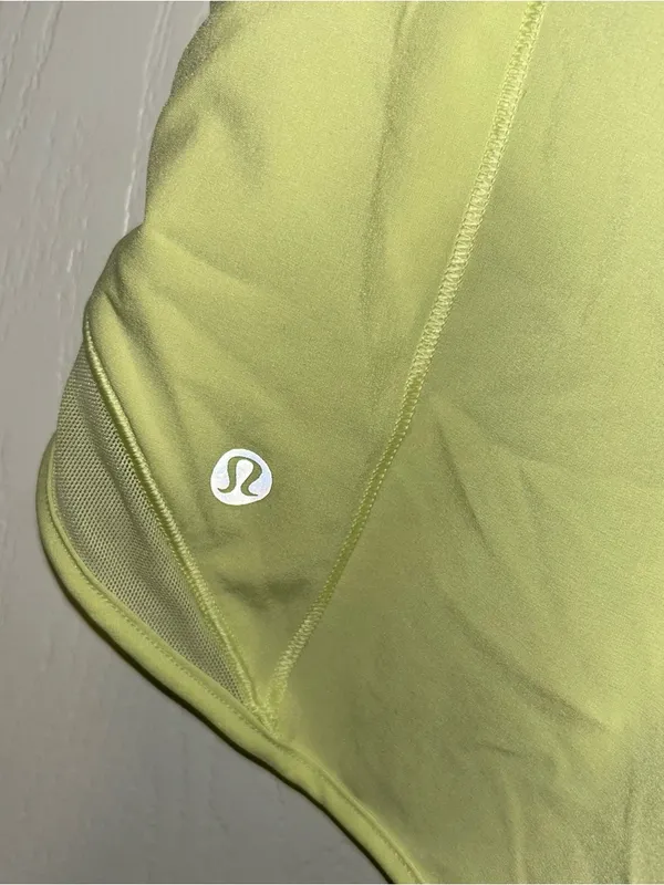 Lululemon Hotty Hot Low Rise Short 4" - Image 3