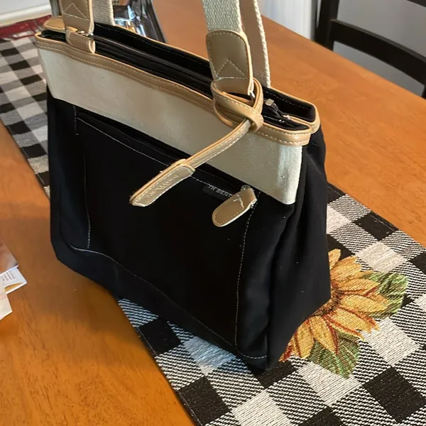 TR Bentley 3 compartment shoulder purse 100 percent cotton - Image 4
