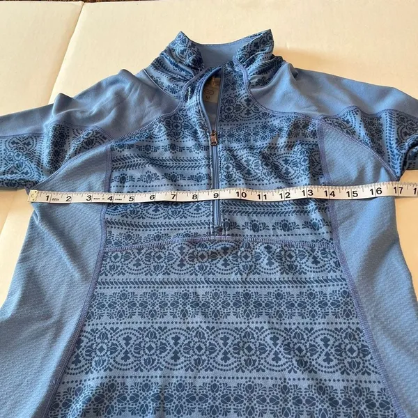 Calia by Carrie‎ Underwood quarter zip pullover. Baby blue size medium. Preowned - Image 7