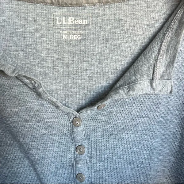 LL Bean Gray Button Up Long Sleeved Shirt Undershirt Athletic Comfy Shirt - Image 3