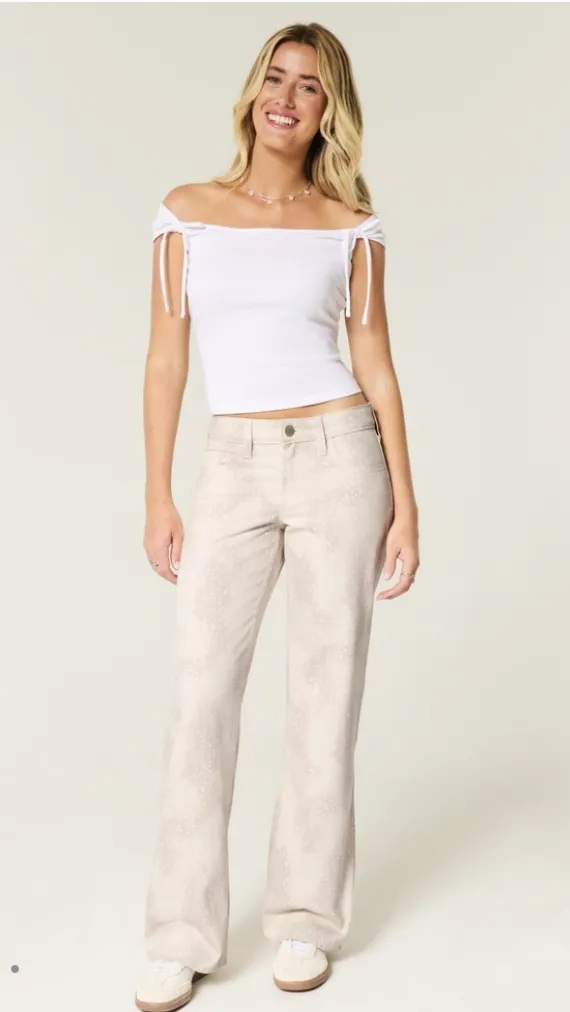 Low rise doe print hollister pants - Image 2