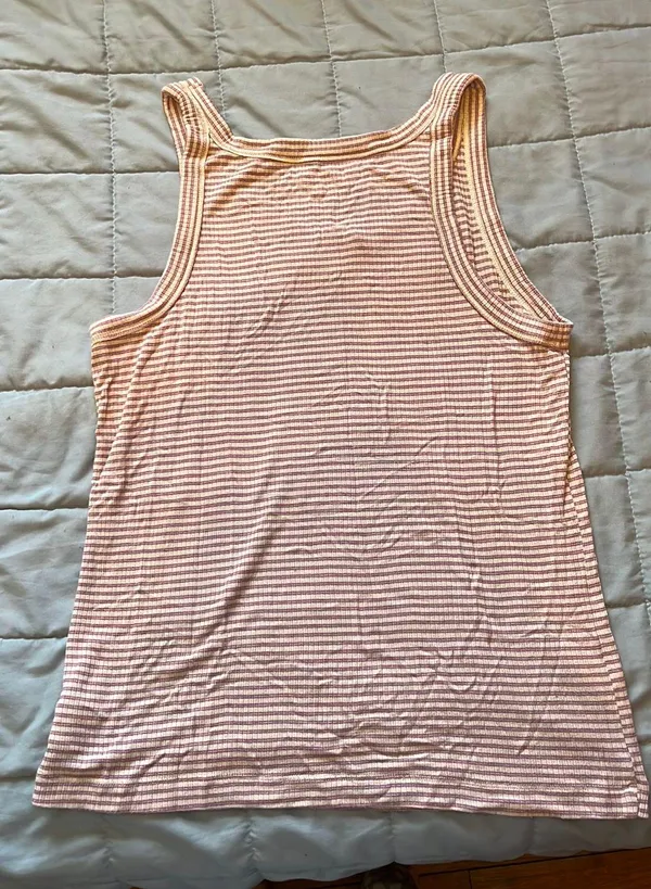 Outfitters Tank-top - Image 2