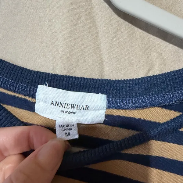 Anniewear T - Image 2