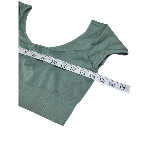 NVGTN Womens Seamless Short Sleeve Crop Top Sage‎ Green Medium Scoop Neck Active - Image 6