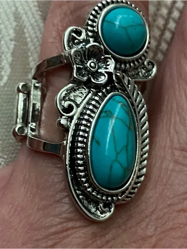 Womens Finger Ring Faux Turquoise Stones Silver Tone Metal Elastic Back Western - Image 3