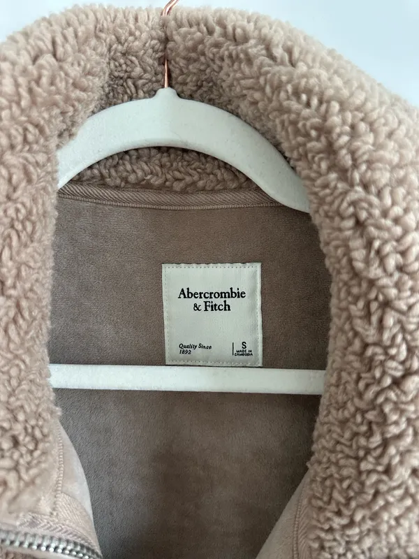 Abercrombie jacket - Image 2
