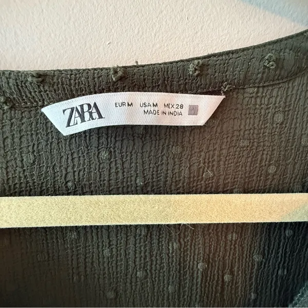 Zara Dark Green Textured Top Women’s Size Medium - Image 3