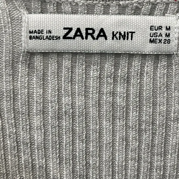 Zara Gray Ribbed Knit Dress V Neck Size Medium - Image 7
