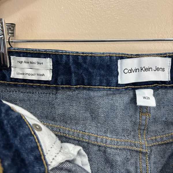 Calvin Klein Jeans Indigo Denim Mini Skirt Size W29 - Image 5