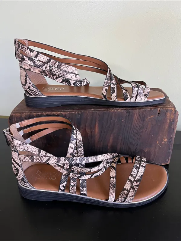 Franco Sarto Gaetana flat gladiator sandals in a natural snake print leather - Image 3