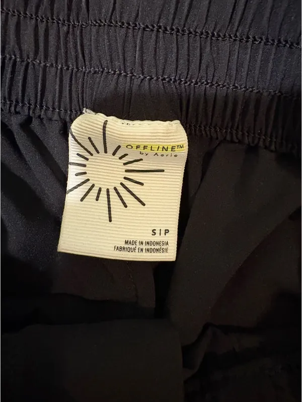 Black Aerie Cargo Pants - Image 3