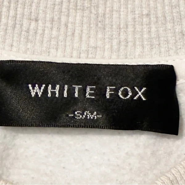 White Fox Boutique Spicy‎ Gal Crewneck Sweatshirt Women Size S/M Heather Gray - Image 4