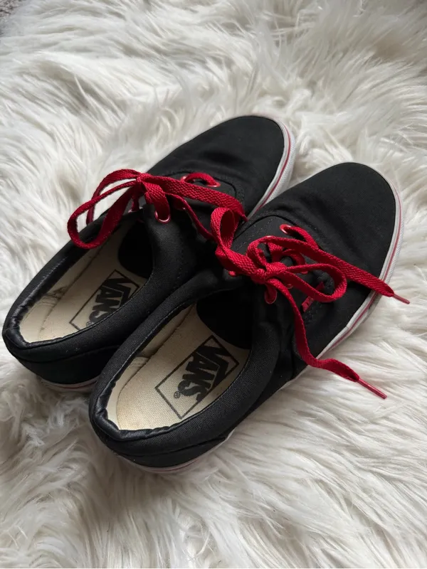 Vans fashion sneakers - Image 3