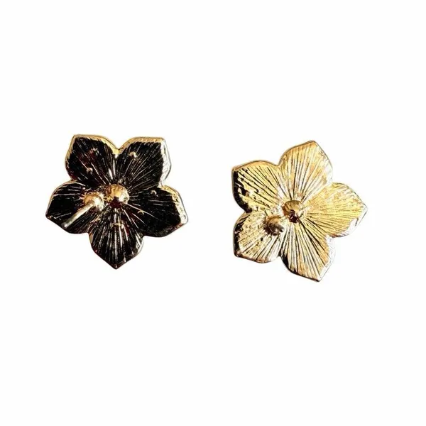 Betsey Johnson Pink Rhinestone Flower Statement Stud Earrings - Image 9
