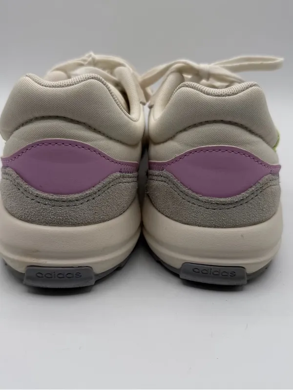 Adidas Retrorun FY6494 Womens 7.5 Chalk White Beige Suede Retro Sneakers - Image 4