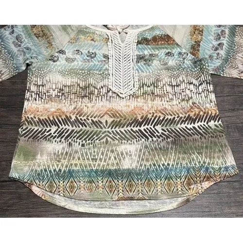Chicos Boho Top Abstract Tribal Inspired Print Crochet Lace Artsy Size 1 Medium - Image 9