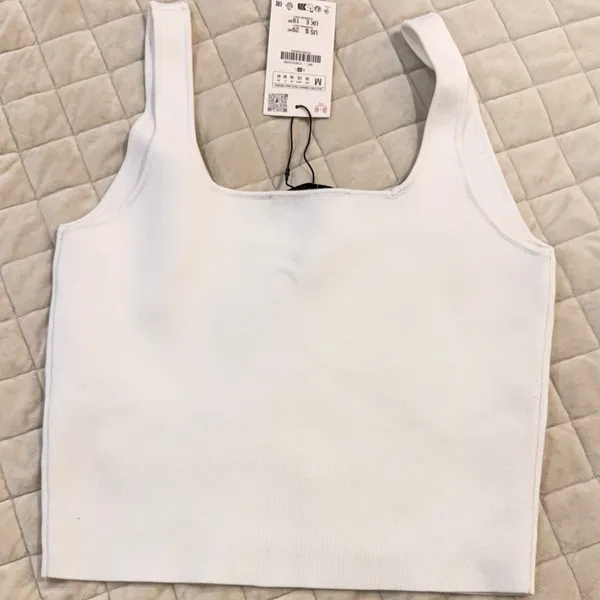 Zara Basic Knit White Crop Top - Image 3